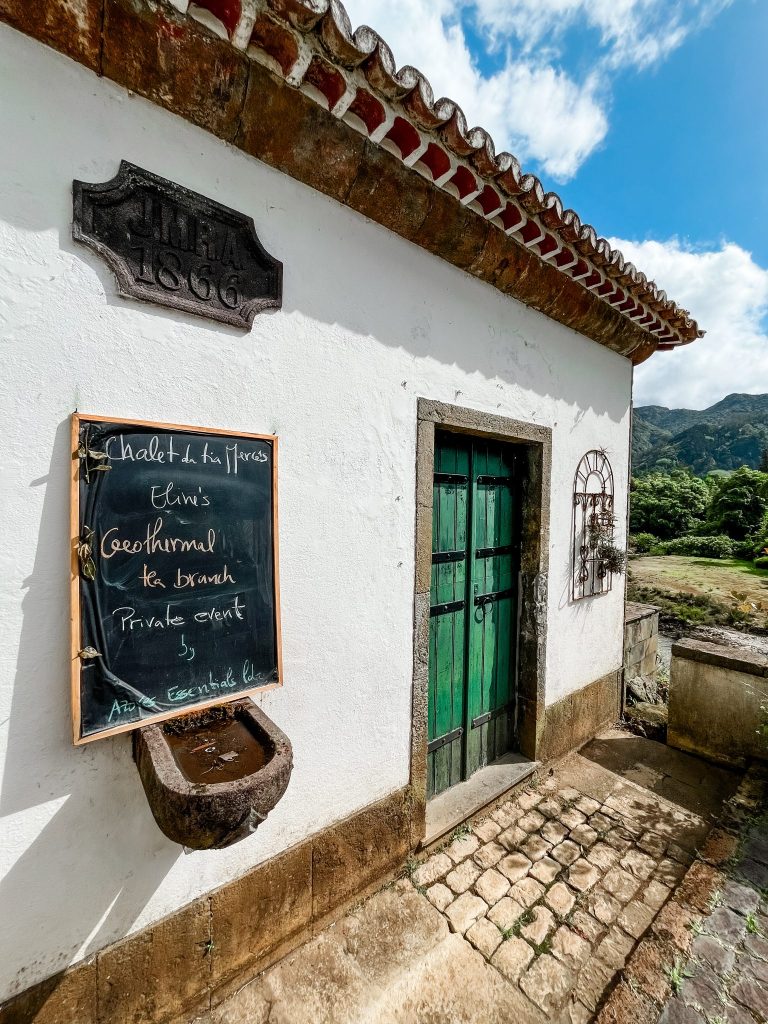 Geothermischer Brunch im Teehaus Azores Essentials in Furnas